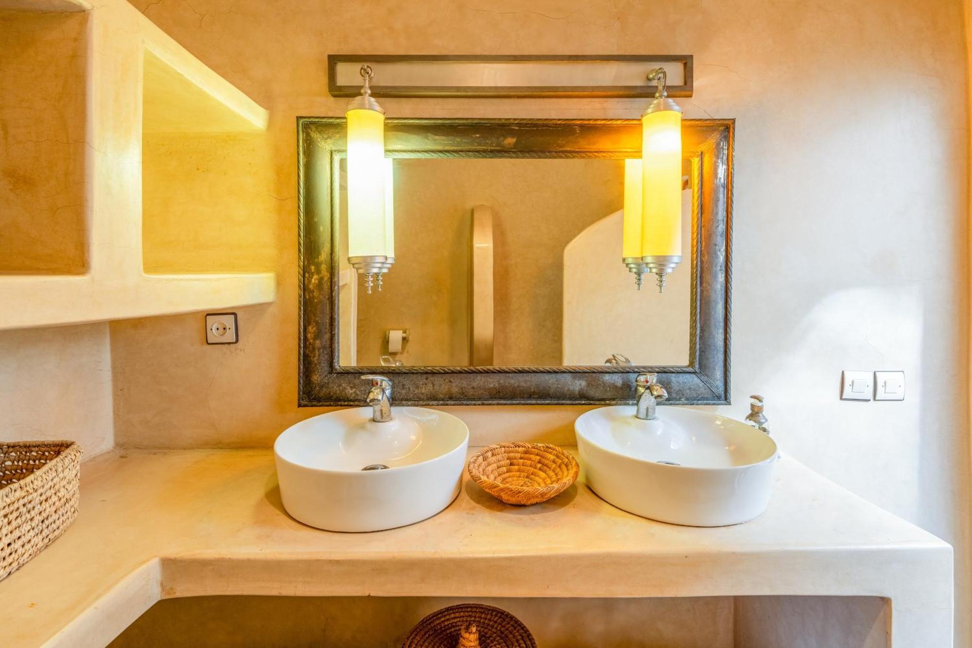 Riad Prive - 5 Minuts From Jamaa Fnaa Square & Souks - Marrakech Марракеш Экстерьер фото