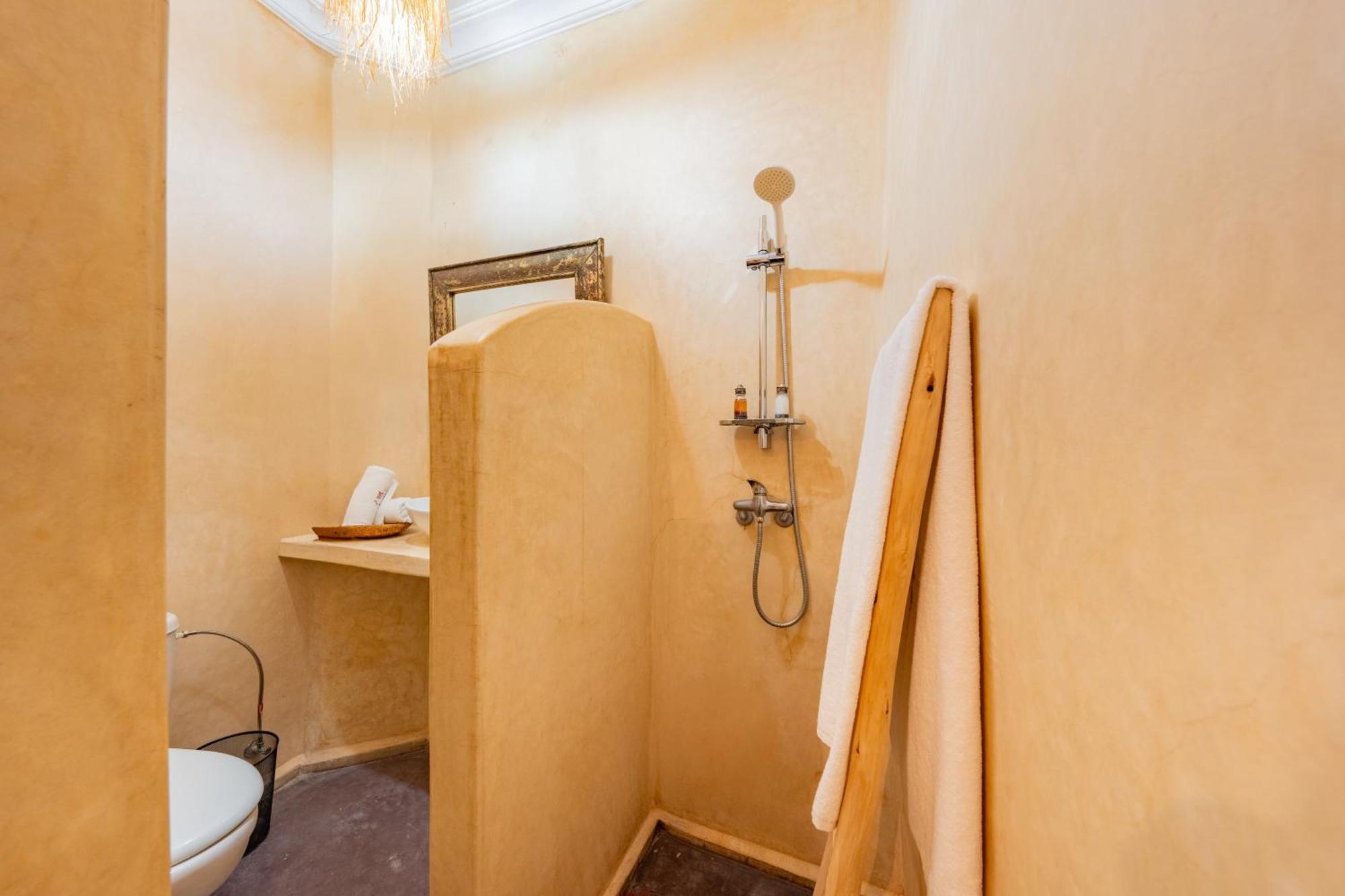 Riad Prive - 5 Minuts From Jamaa Fnaa Square & Souks - Marrakech Марракеш Экстерьер фото